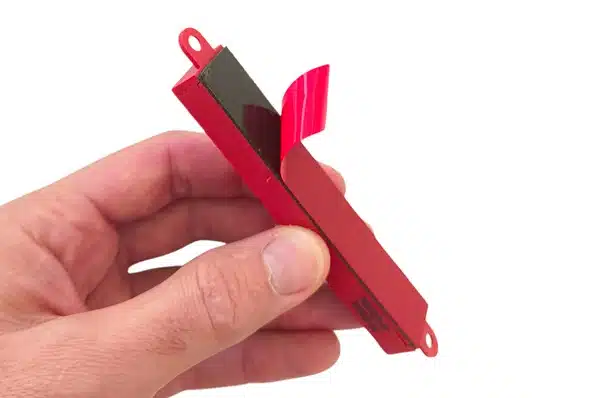 dispositif anti incendie automatique ultra compacte avec autocollant